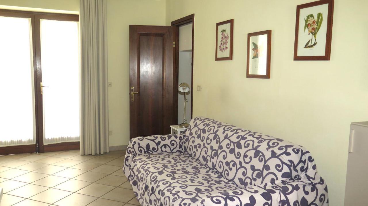 Residenza Turistico Alberghiera Corallo 카스틸리오네 델라 페스카이아 외부 사진