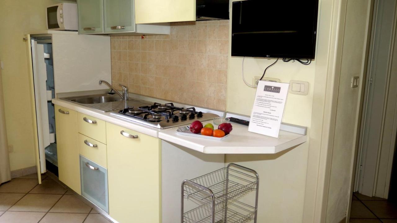 Residenza Turistico Alberghiera Corallo 카스틸리오네 델라 페스카이아 외부 사진