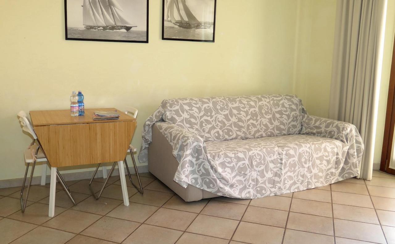 Residenza Turistico Alberghiera Corallo 카스틸리오네 델라 페스카이아 외부 사진