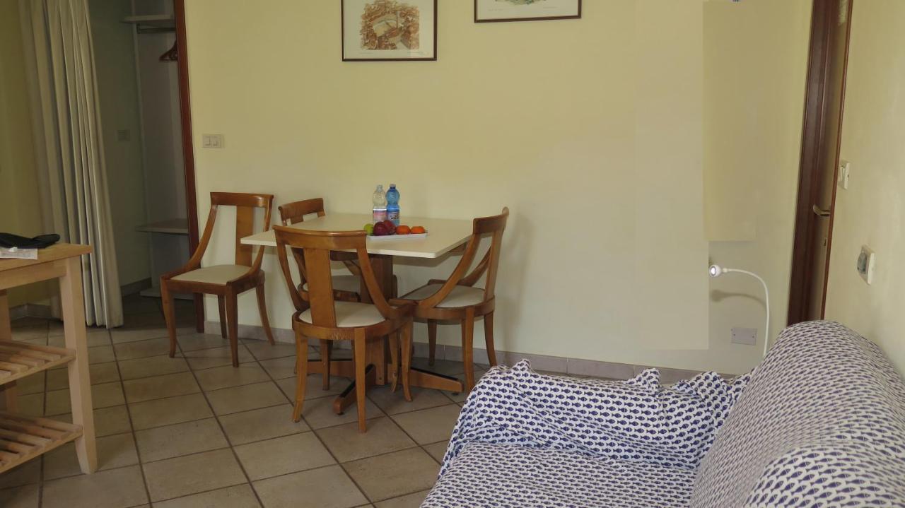 Residenza Turistico Alberghiera Corallo 카스틸리오네 델라 페스카이아 외부 사진