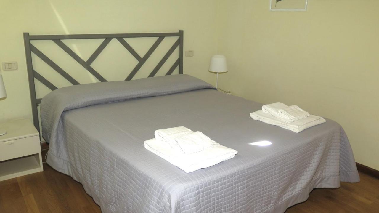 Residenza Turistico Alberghiera Corallo 카스틸리오네 델라 페스카이아 외부 사진