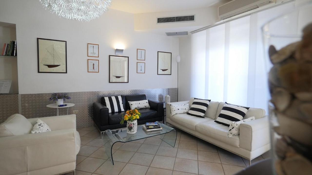 Residenza Turistico Alberghiera Corallo 카스틸리오네 델라 페스카이아 외부 사진